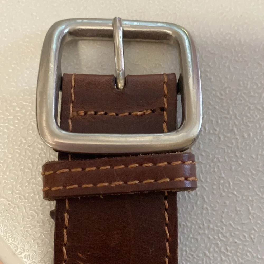 Vintage Leather Belt Brown Men's 45’ grommet holes silver tone Western classic